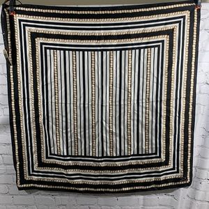 Oscar de la renta scarf 35x35”